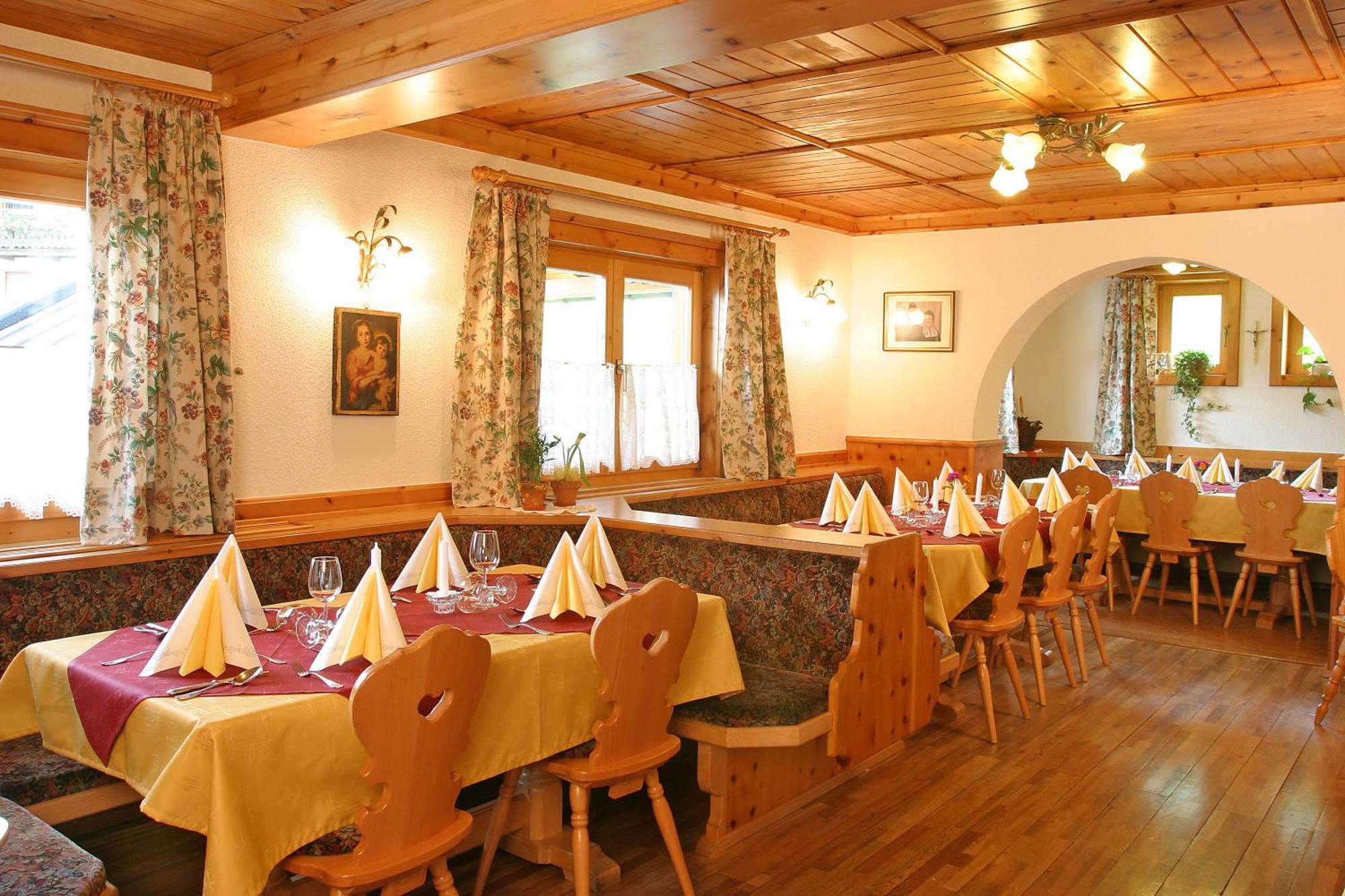 Pension Sonneck Neukirchen am Grossvenediger Exterior photo
